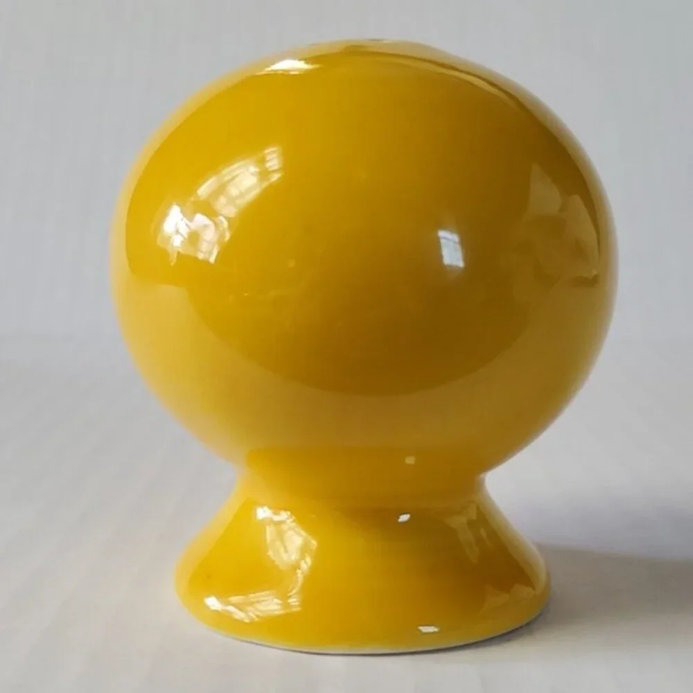 Fiestaware Fiesta  SMALL CERAMIC Shaker Salt Pepper Daffodil Yellow 5